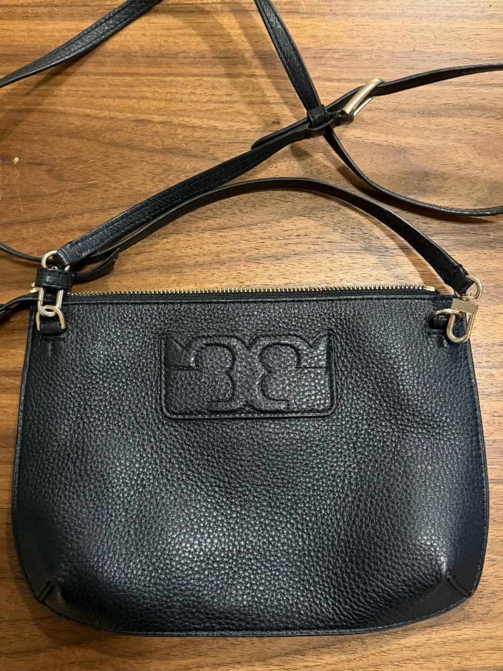 Tory Burch Slim Pebbled Leather Crossbody Purse Black